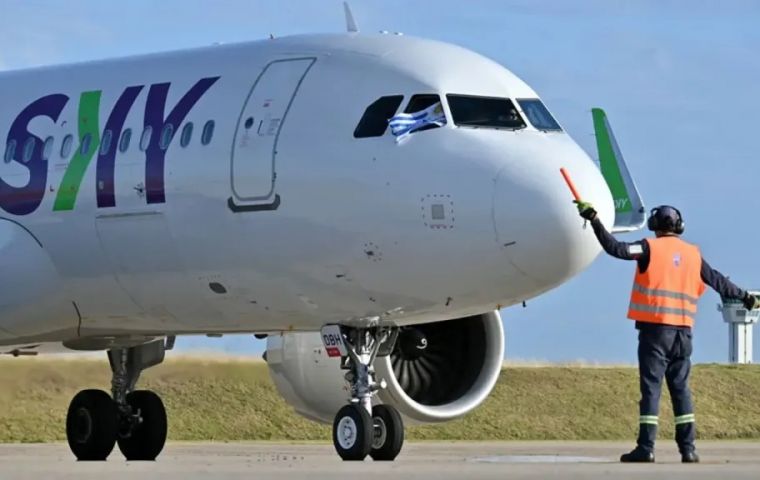 Sky Airlines started direct flights between Rio de Janeiro and Montevideo