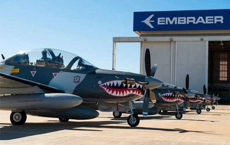 Уругвай заказал шесть истребителей A29 Super Tucano.