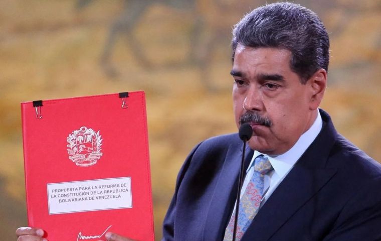 “Venezuela will not tolerate in any way any fascist threat,” Maduro stressed 