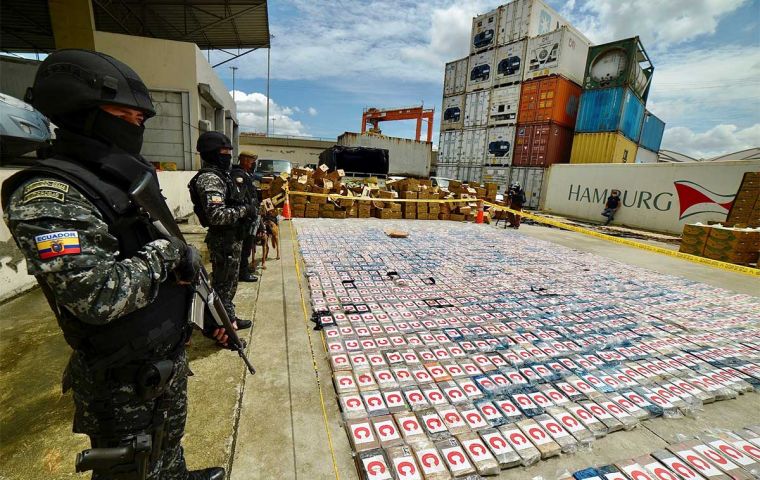 The criminal structure Ecuador is part of an intercontinental criminal network involved in multi-ton cocaine trafficking via sea containers from South America to Europe. 