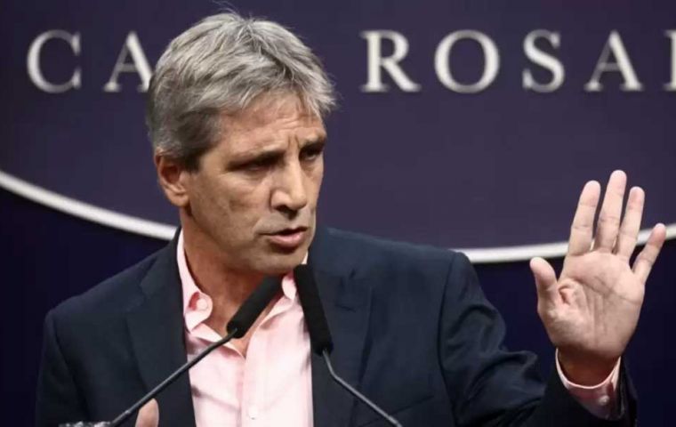 These “taxes affected the competitiveness of these Argentine companies abroad,” Caputo explained 