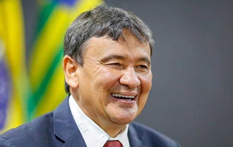 Some 4.1 million fraudulent benefits have been canceled, saving Brazil R$ 34 billion (US$ 5.9 billion) annually, Dias explained 