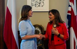 Minister for Latin America, Baroness Chapman and the Chilean Deputy Minister of Foreign Affairs Gloria de la Fuente during her visit to London