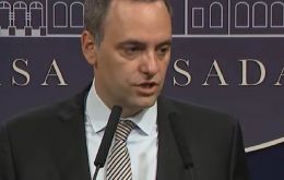 “The Human Rights portfolio, now, will be in charge of guaranteeing all Human Rights and not of defending a partisan ideological sector,” Adorni pointed out