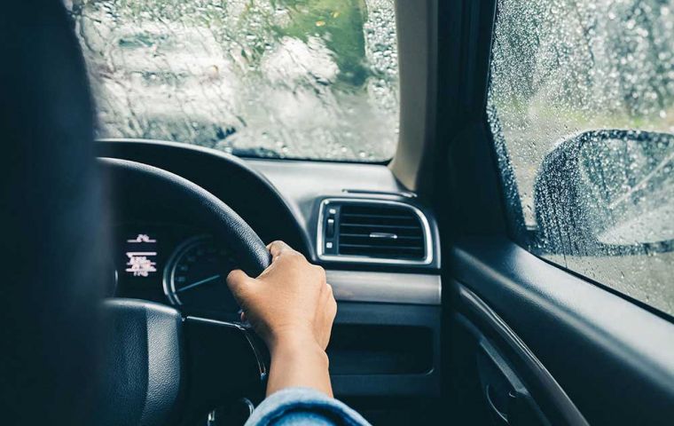 Contrary to most of the world, and as in the UK driving in the Falklands is on the left hand 