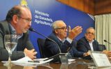 Fratti headed a Uruguayan mission to China, Hong Kong, and other Asian markets