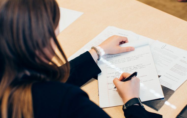 Learn how to tailor your resume for summer jobs and teaching abroad by highlighting adaptability, cultural awareness, and professional growth for success.