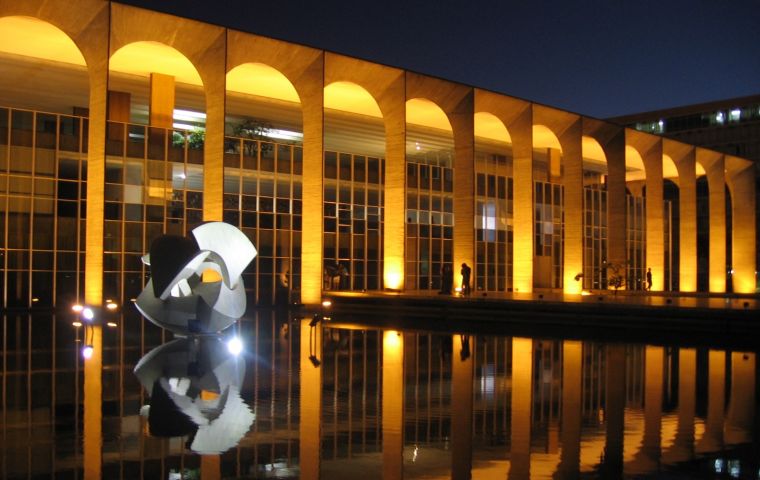 Brasilia “follows with strong concern the Israeli air offensive,” Itamaraty (Brazil's Foreign Ministry) said in a statement