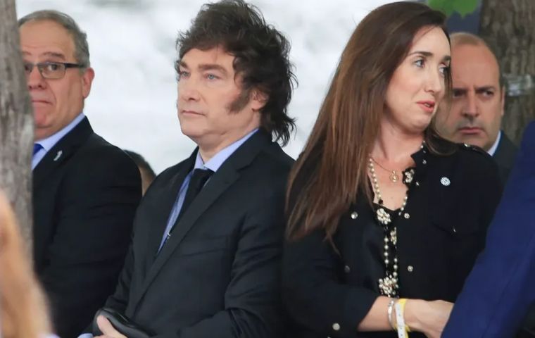 Milei spoke from the polo field in Buenos Aires, citing agenda problems to go to Rosario