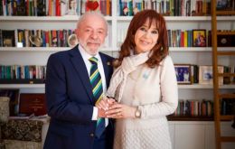 Lula stayed less than an hour at the residence in Buenos Aires' Constitución neighborhood
