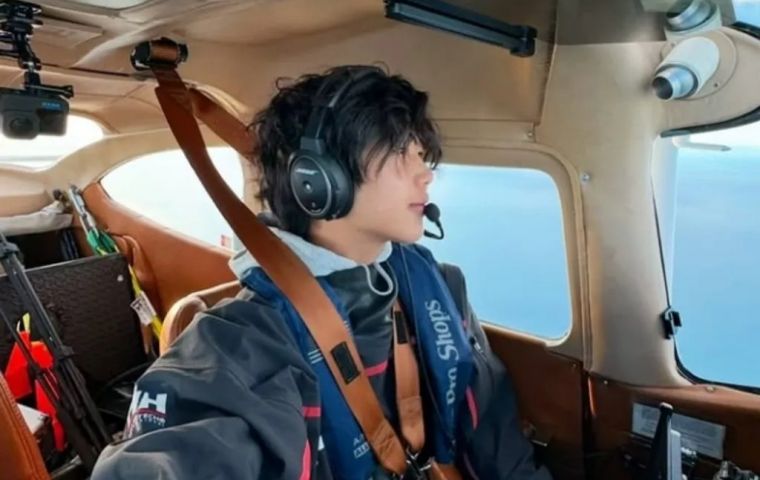 The young pilot had already spent more than 140 days on a mission to fly across all seven continents, aiming to raise funds for pediatric cancer research