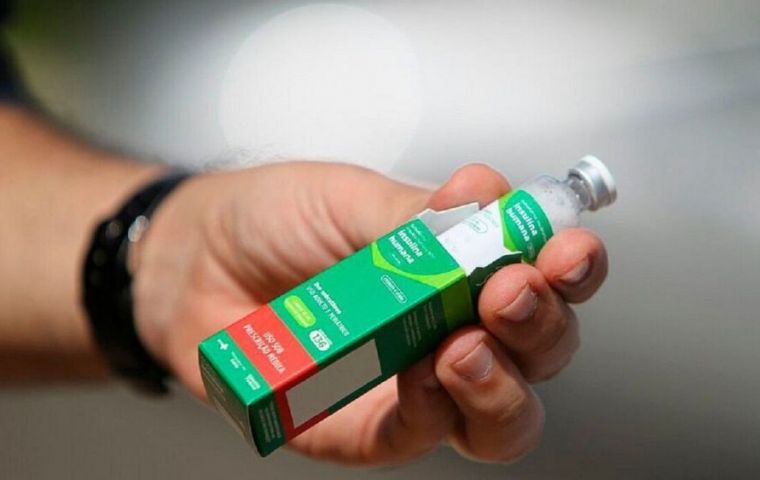 “This is BRICS in action,” said Padilha in reference to the agreement with an Indian pharmaceutical company providing the technology 