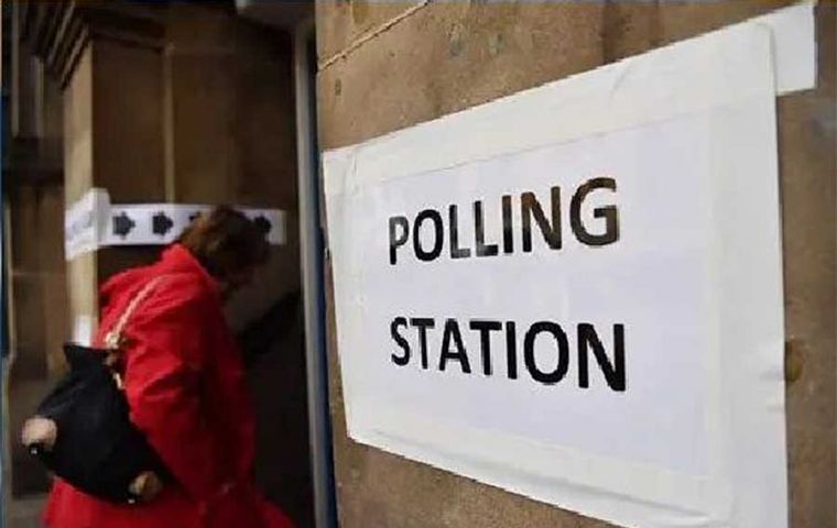 Polls showed that over 30% of youngsters aged 16 and 17 woul wote Labour