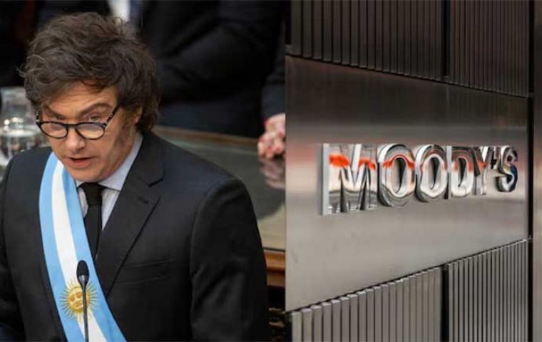 “The government's macroeconomic adjustment program has not yet generated an endogenous accumulation of reserves,” Moody's warned