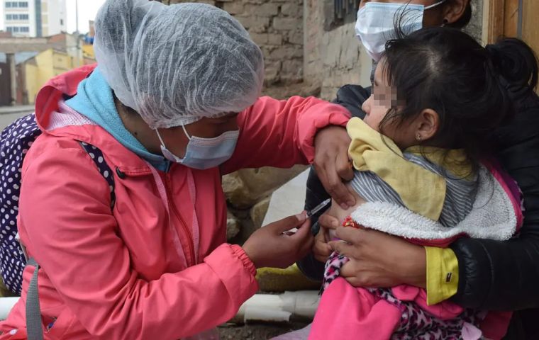 The exercise simulated the arrival of a flight from abroad with suspected measles cases 
