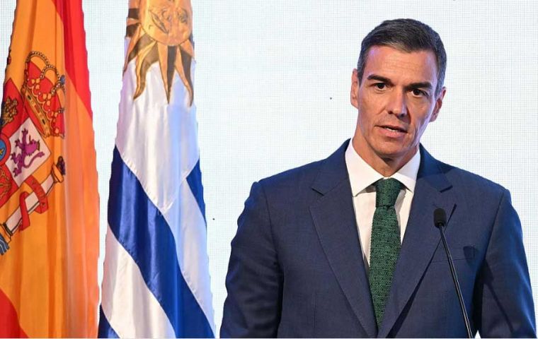 Sánchez also praised Uruguay as a “benchmark for civil liberties, democratic values, and certainty” 