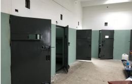 Uruguay’s human rights institution confirmed that it found “violations of the rights of youth,” especially regarding interpersonal violence, prolonged confinement, and inadequate infrastructure