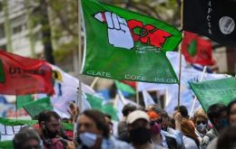 The strike aligns with a broader general strike called by the PIT-CNT, Uruguay’s main labor federation, under the slogan “More jobs and better wages”
