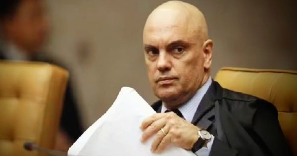 Brazil: Opposition lawmakers stay the night in Congress