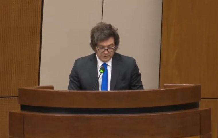 I can't help but think about what my country can learn from Paraguay, Milei stressed