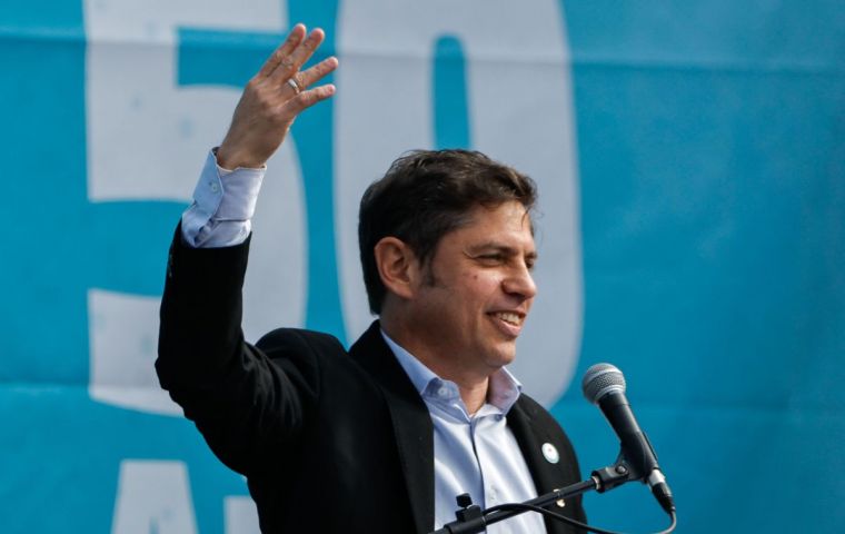 Kicillof was warmly welcomed by the continent's leaders Milei despised