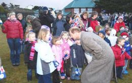 School children welcome Prince Edward (<i>Picture: N. Clark)