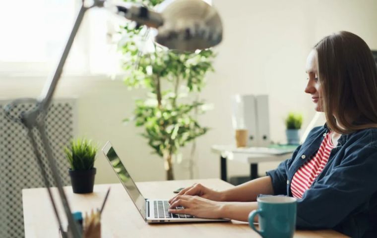 Managing projects digitally has turned into a must, not a luxury