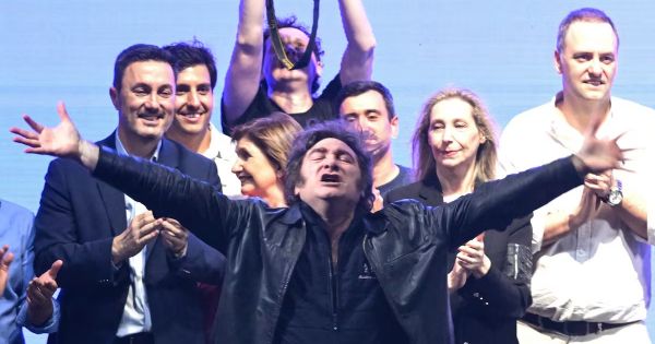 Milei's future hangs in the balance at Sunday's midterms