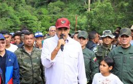 The Bolivarian leader also dubbed Washington's narrative deranged
