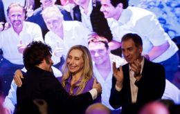 Milei called his sister and Santiago Caputo, the architects of this miracle