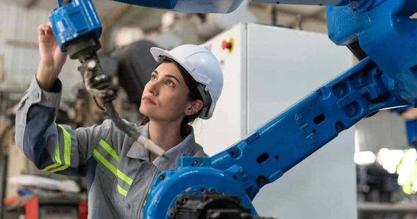 Over 64,000 new formal jobs created in Paraguay this year