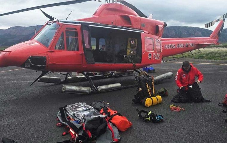 The Chilean Air Force (FACh) successfully retrieved the bodies once the weather permitted it
