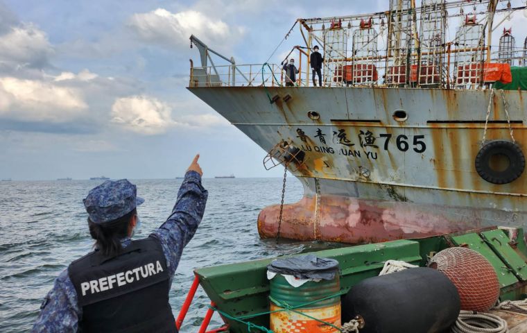 The Chinese fleet is not retreating; it is merely reorganizing