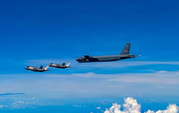 There was no military response from Caracas to the US B-52's mission 
