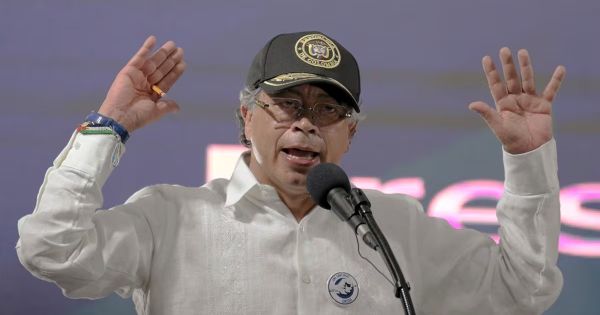 Colombian President says CIA wants to oust him