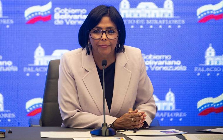 Rodríguez accused Washington of holding double standards regarding flights to Venezuela