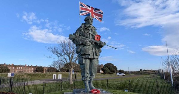 Falklands War iconic Yomper statue recovered with donations