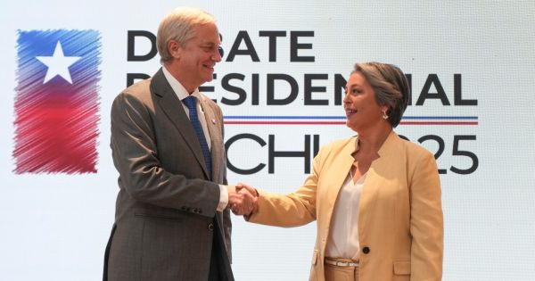 Coincidences and differences noted in Chile's last debate before runoff
