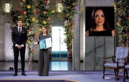 Through her daughter, Machado dedicated her accolade “to the anonymous heroes of the resistance”