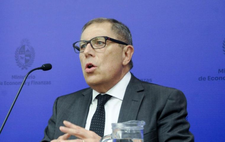 Falling below the Central Bank's target can be as undesirable as exceeding it, Oddone explained 