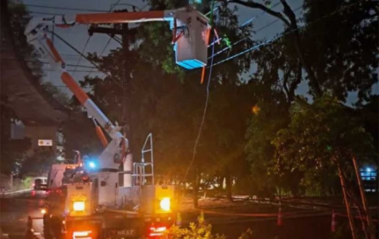 Similar forecasts have been issued by weather bureaus in neighboring Argentina and Uruguay