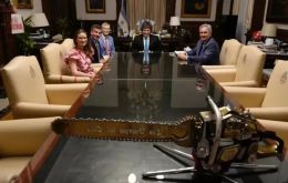 Seymour and Milei were pictured with a chainsaw