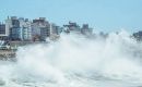 They thought it was a tsunami, but it was a meteorological tide caused by shifting winds, an expert quoted by Clar&iacute;n explained