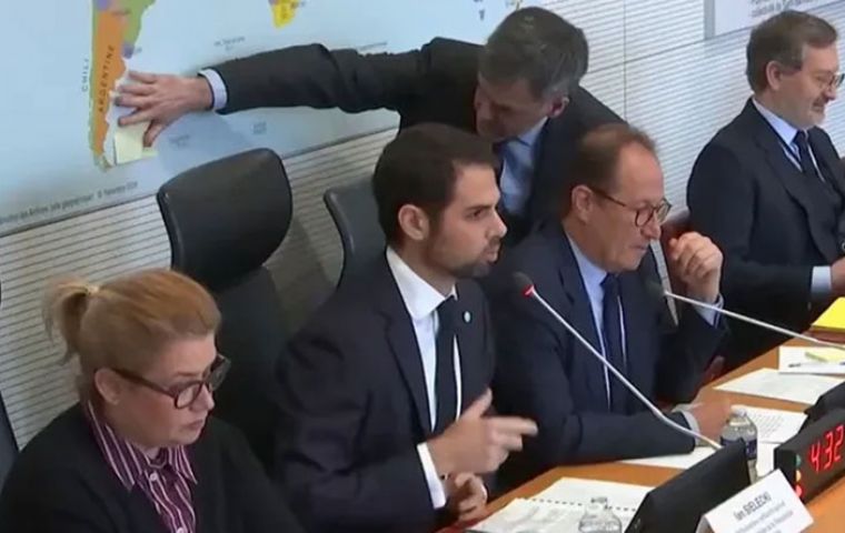 &ldquo;As a representative of the Argentine state, I cannot speak freely in front of that map,&rdquo; Sielecki said