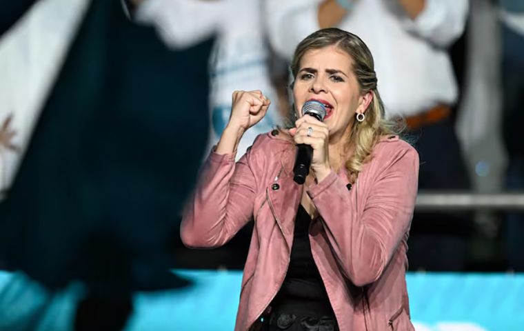 The early margin puts Fernández within reach of the 40% threshold required to win outright and avoid an April runoff