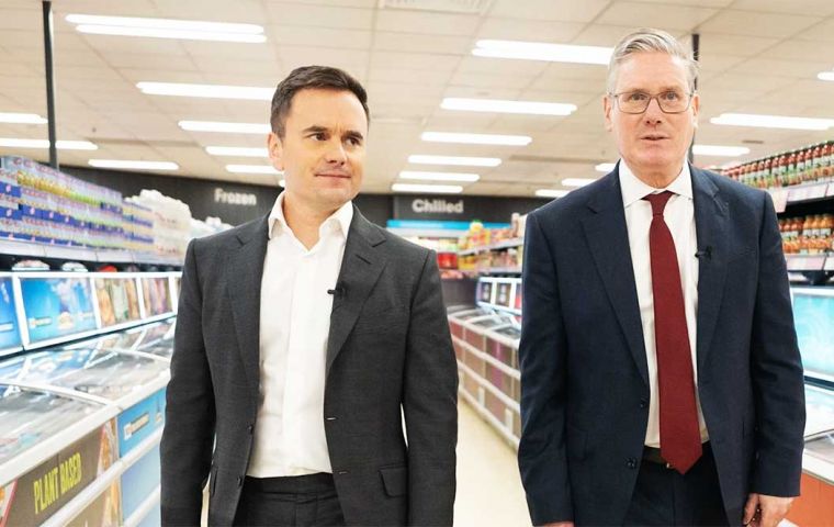 Lord Walker brings a wealth of experience as a business leader, with his Iceland Food Club, a scheme that has lifted tens of thousands out of food poverty