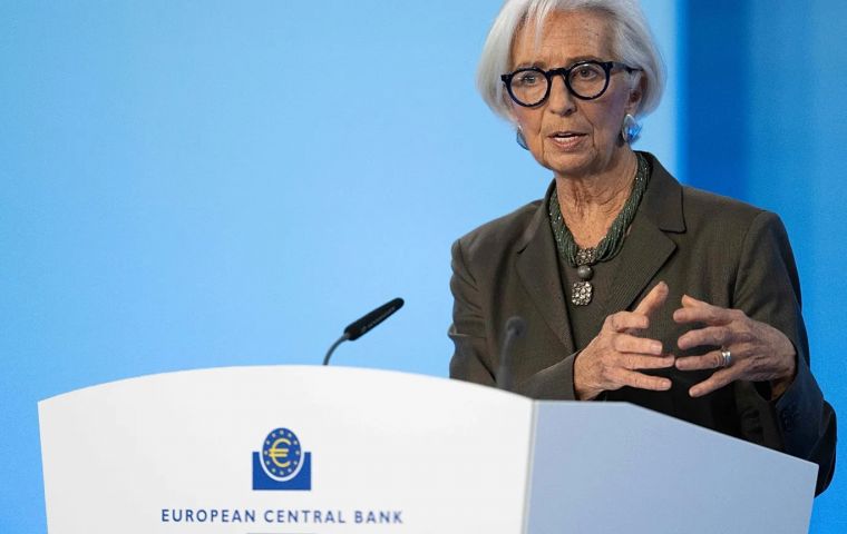 Lagarde closed by insisting that flexibility should not replace cohesion as a strategic aim