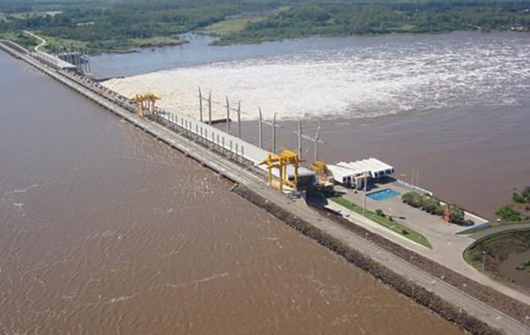 Argentine outlets have reported that representation expenses amount to around US$8,500 per month per delegate, despite the appointment decree describing the posts as &ldquo;ad honorem.&rdquo;