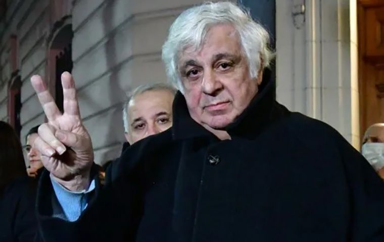 On Tuesday, Samid departed from Laguna del Sauce airport on a medical flight to Argentina