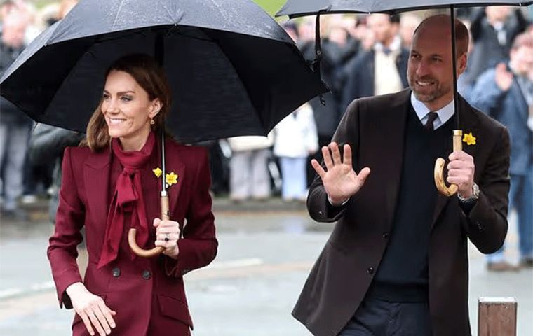  Prince and Princess of Wales with daffodils on their lapels 